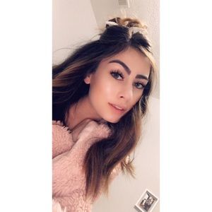 Meet your Posher, Tabatha